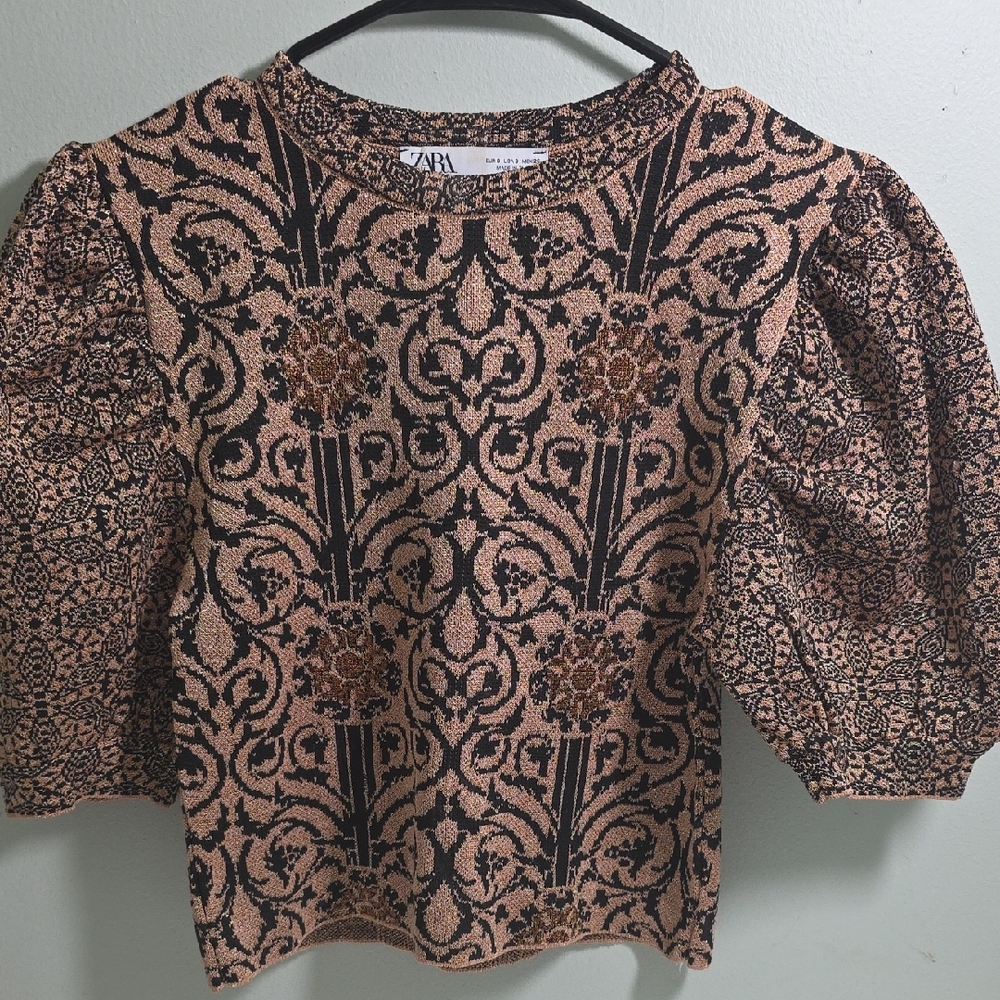 ZARA BALLOON SLEEVE JACQUARD TOP SIZE S